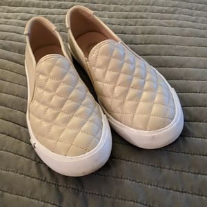 Guess Quilted Sneakers